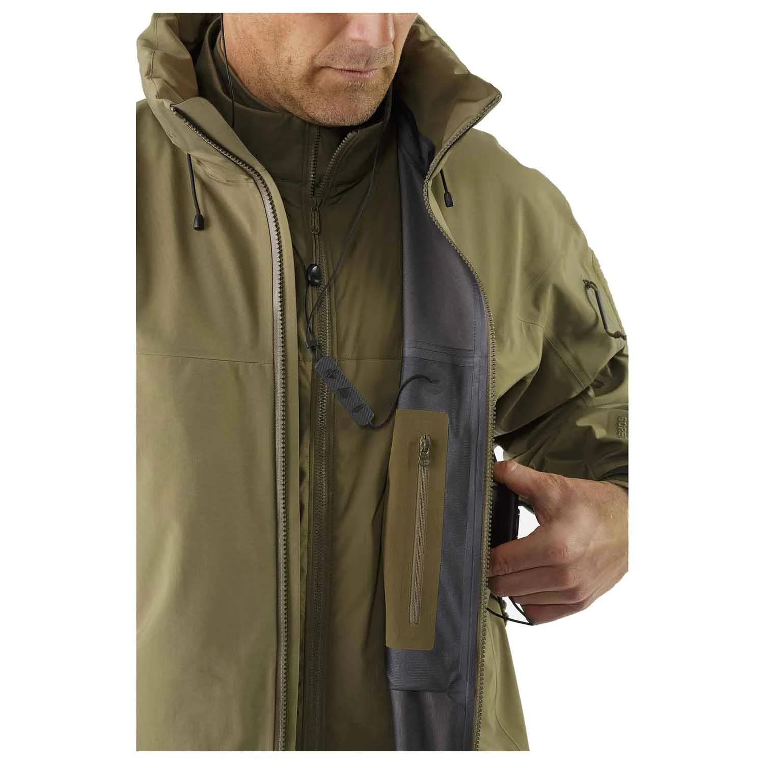 Arc'teryx LEAF Alpha Jacket Gen 2.1 MultiCam.