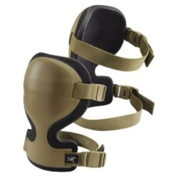 Arc'teryx LEAF Combat Knee Cap.